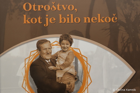 Odprtje fotografske razstave Otroštvo, kot je bilo nekoč (3)